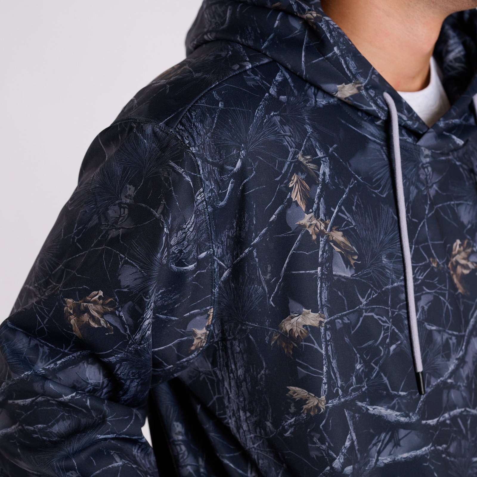 Men's William Hoodie in Black Camo